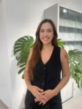 Dr. Julia Stefanello Pires