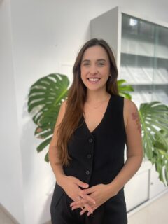 Towards entry "Welcome to our new postdoc: Dr. Julia Stefanello Pires"